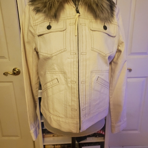 Ralph Lauren Jean Jacket - Picture 2 of 15